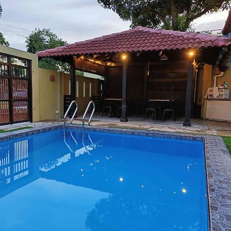 Homestay Laman Nuri, Kota Damansara Petaling Jaya Luaran gambar