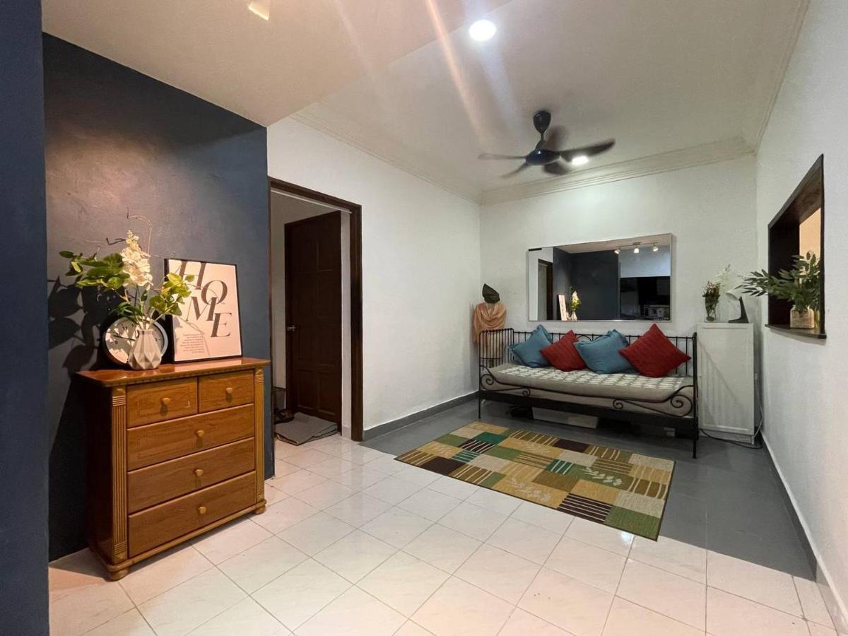 Homestay Laman Nuri, Kota Damansara Petaling Jaya Luaran gambar